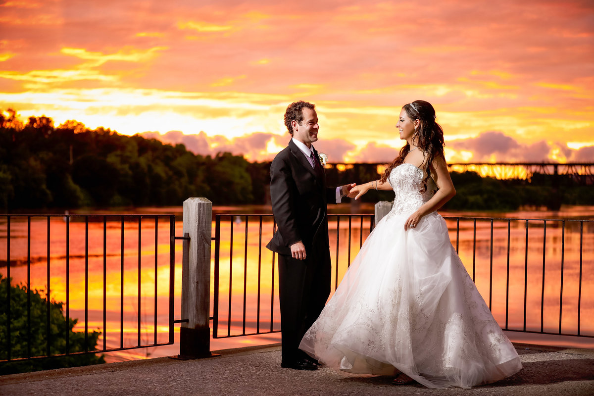 Cambridge-Mill-Wedding-Photographers-VP-Studios-Photography-sunset